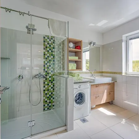 Apartment Debeli Rtic *