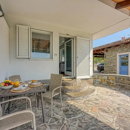 Apartment Debeli Rtic Ankaran