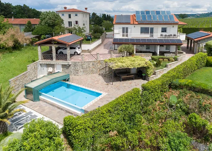 Debeli Rtic Daire Ankaran